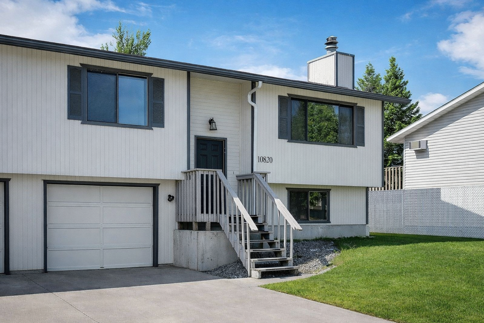 Spokane Valley Apartment: 10820 E Nora Ave