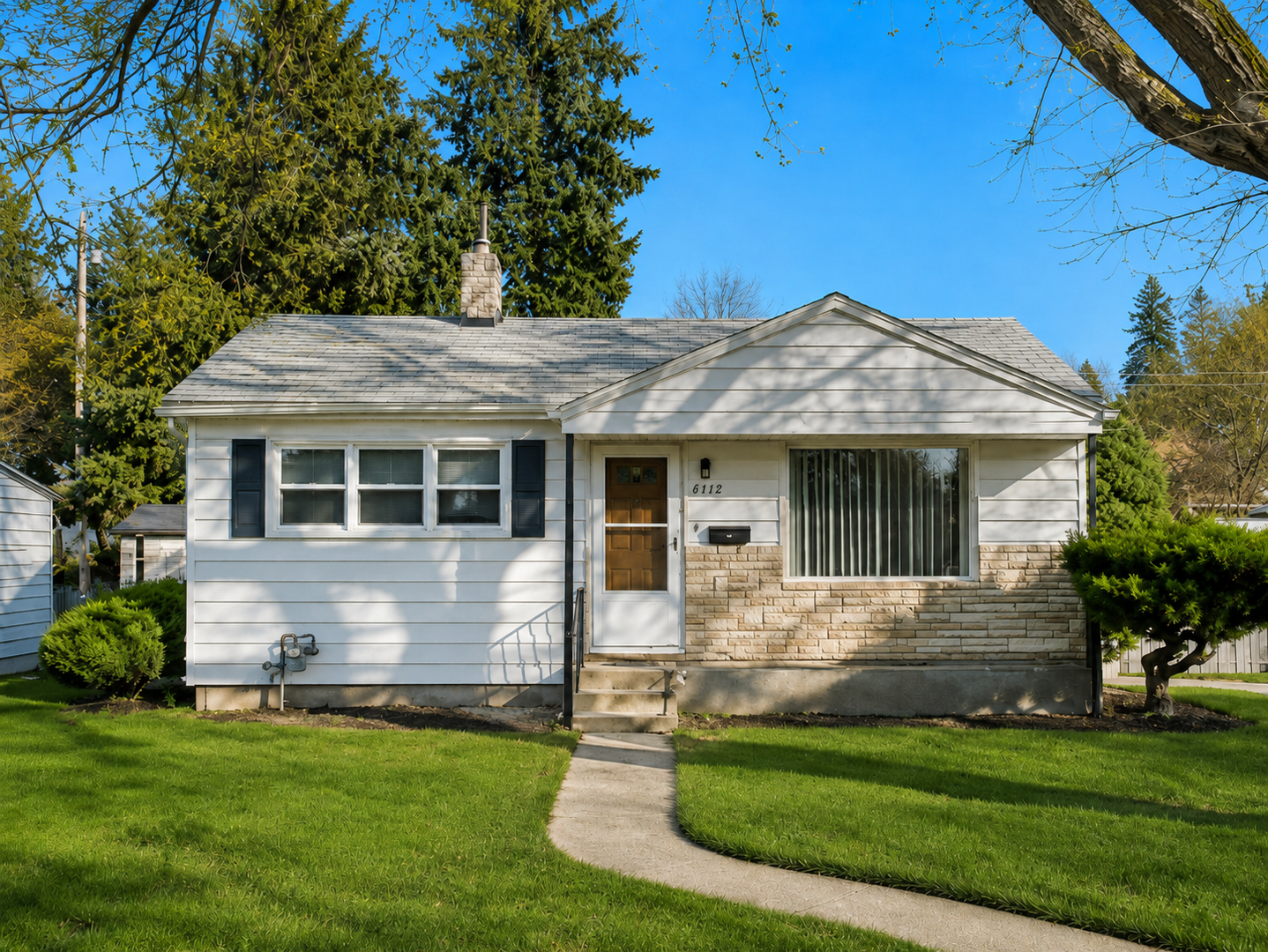 Spokane House: 6112 N Driscoll Blvd