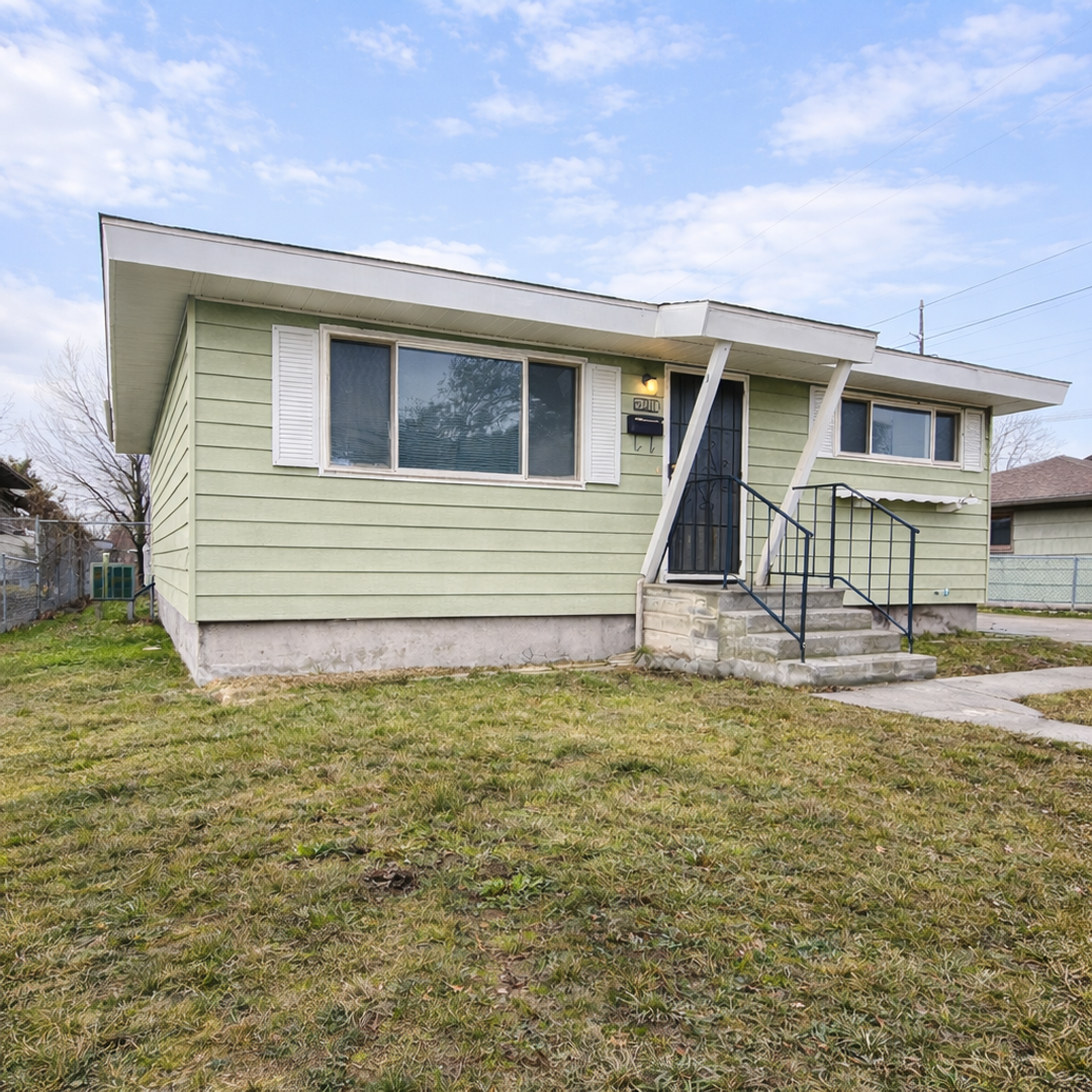 Spokane House: 2515 N Upriver Ct