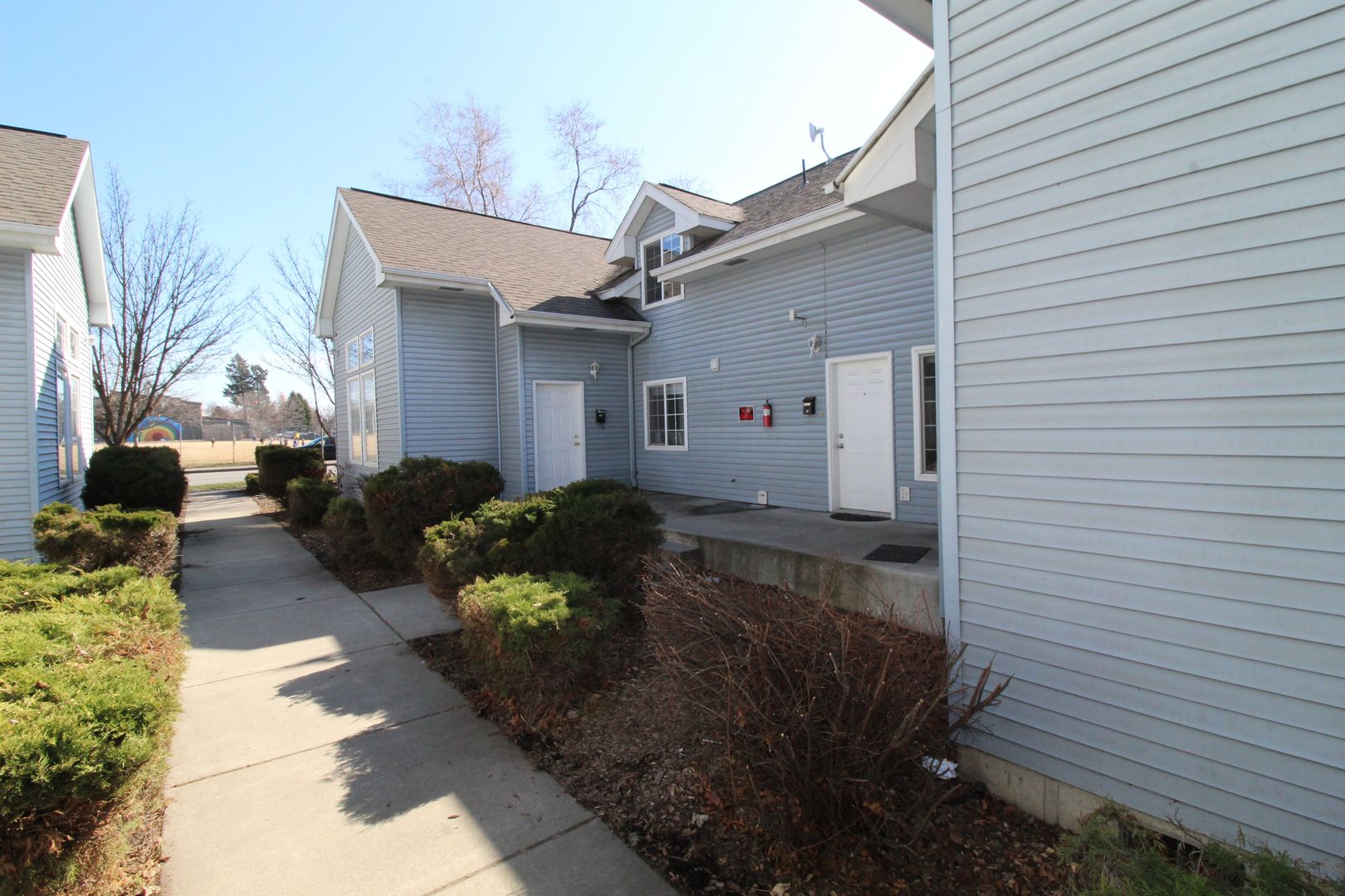 Spokane Apartment: 2217 N Hamilton St