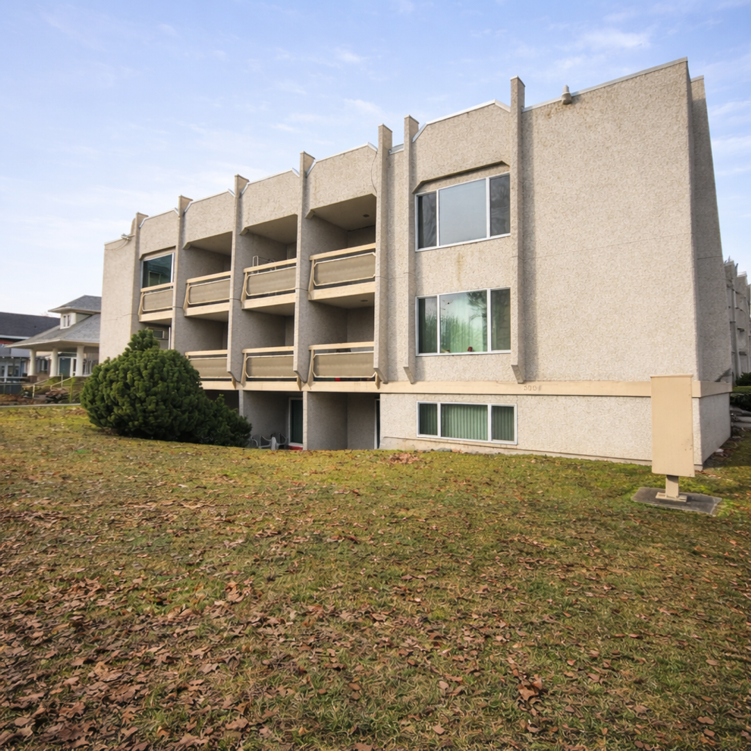 Spokane Apartment: 508 E Mission Ave