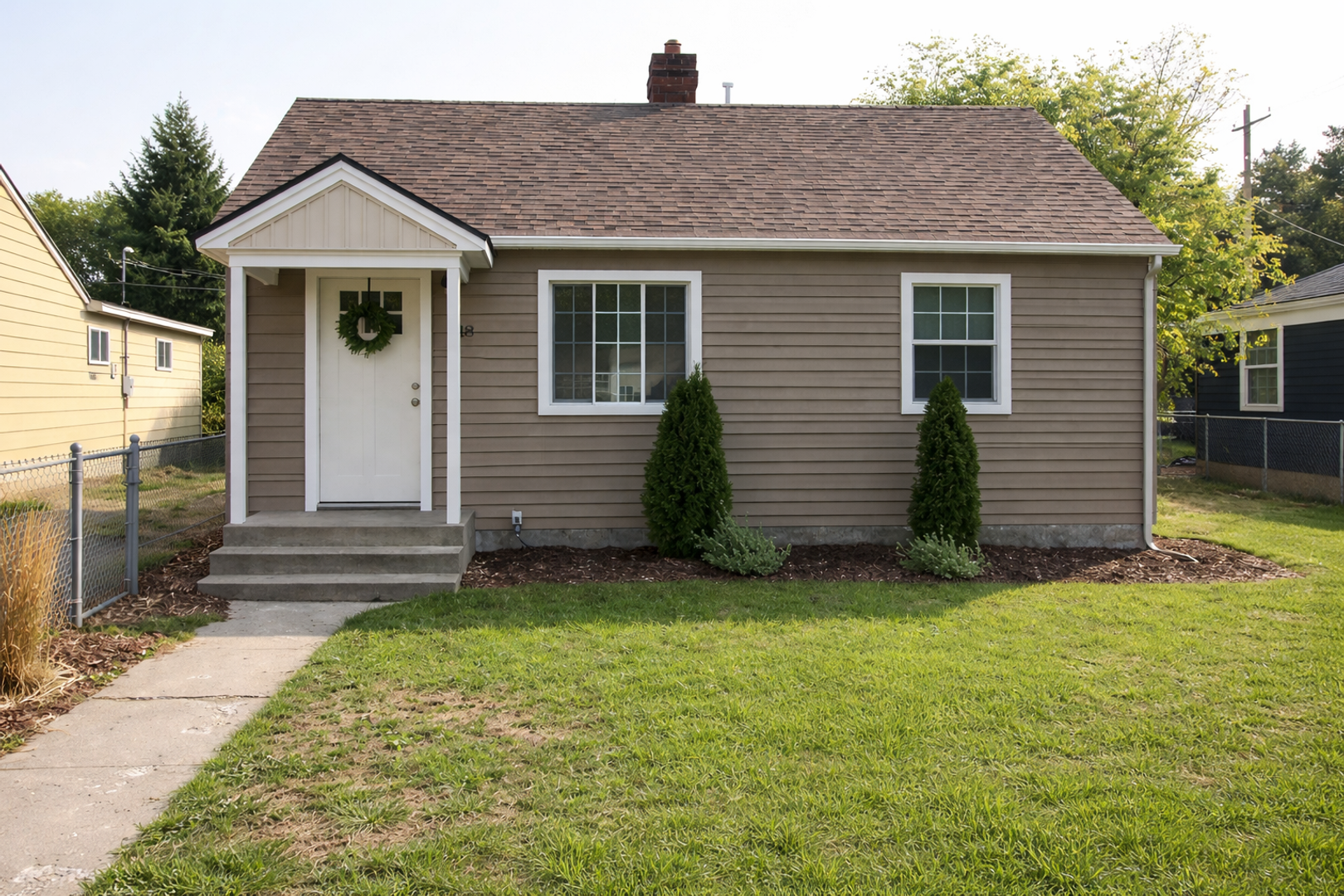 Spokane House: 418 E Hawthorne Rd