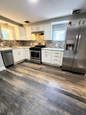 2 bed, 2 bath in Lawrenceville – photo 1