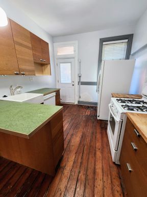 1 bed, 1 bath in Lawrenceville – photo 1