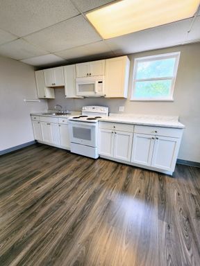 2 bed 1 bath in Turtle Creek