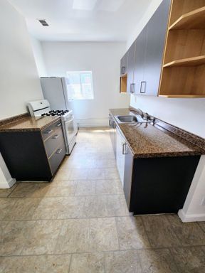 1 bed, 1 bath in Lawrenceville – photo 1