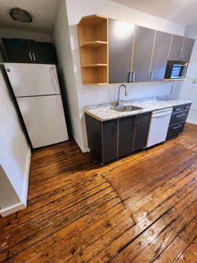 1 bed, 1 bath in Lawrenceville – photo 1