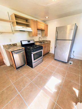 1 bed, 1 bath in Bloomfield – photo 1
