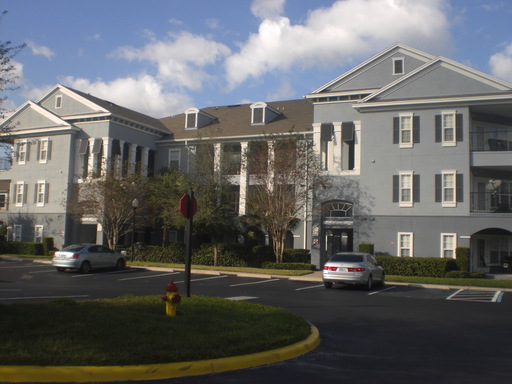 One Bed in Gated Community – photo 1