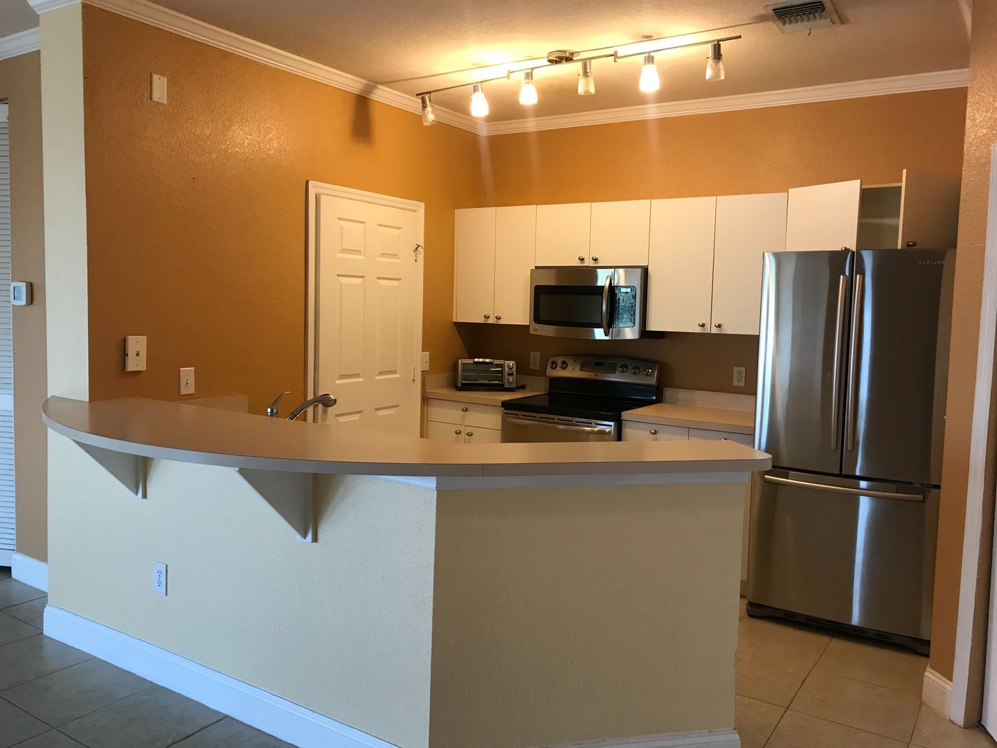 Orlando Apartment: 3593 Conroy Rd