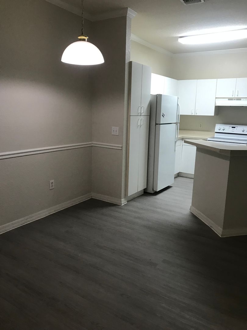 Orlando Apartment: 3605 Conroy Rd