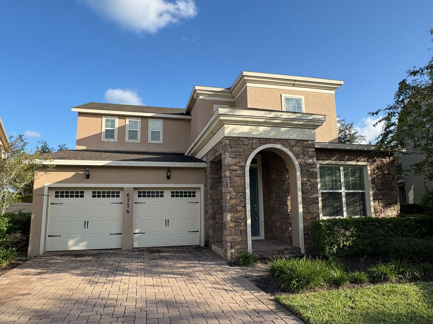 Windermere House: 6776 Trellis Vine Loop
