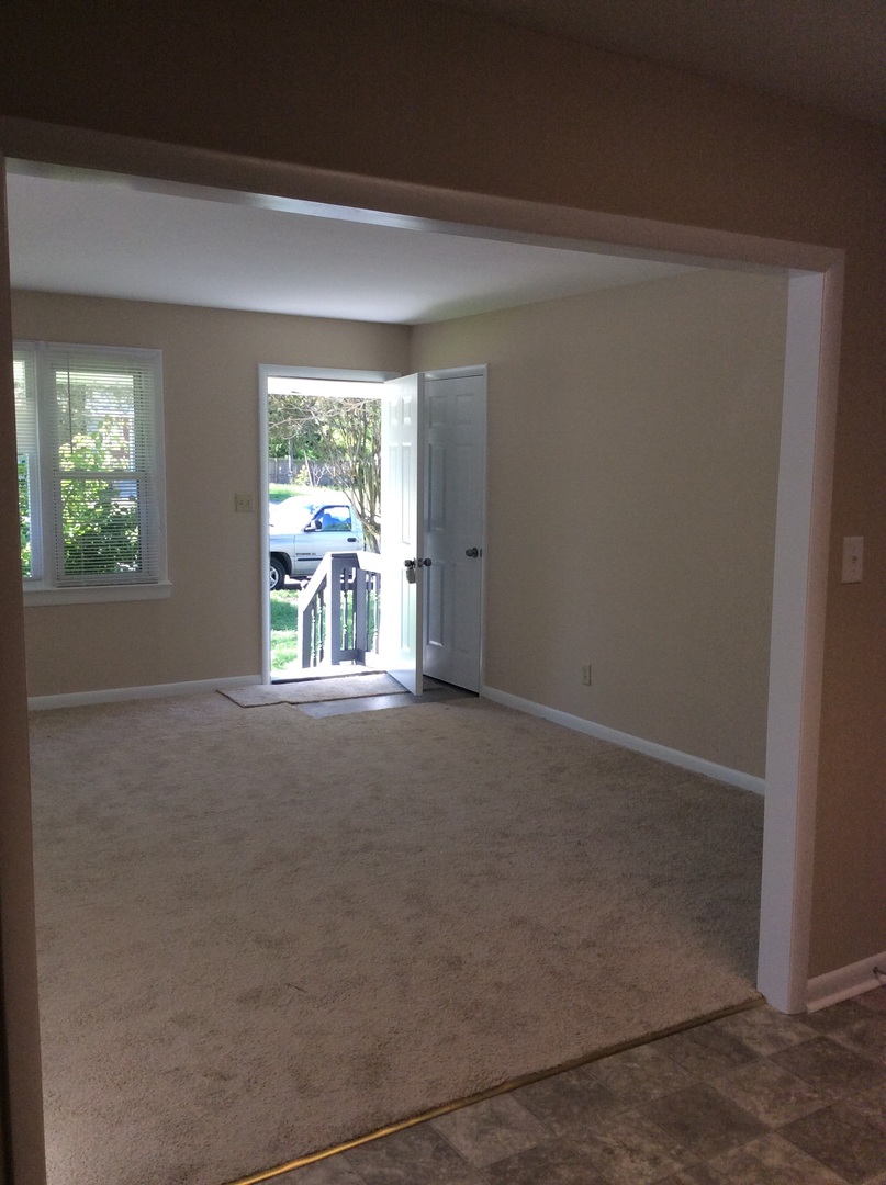Williamsburg House: 114 Bethune Drive