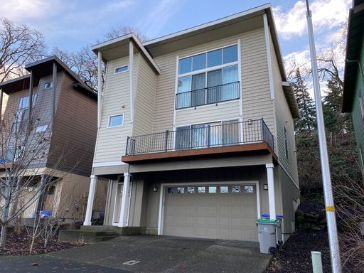 4 Bedroom Townhouse in Hood River
