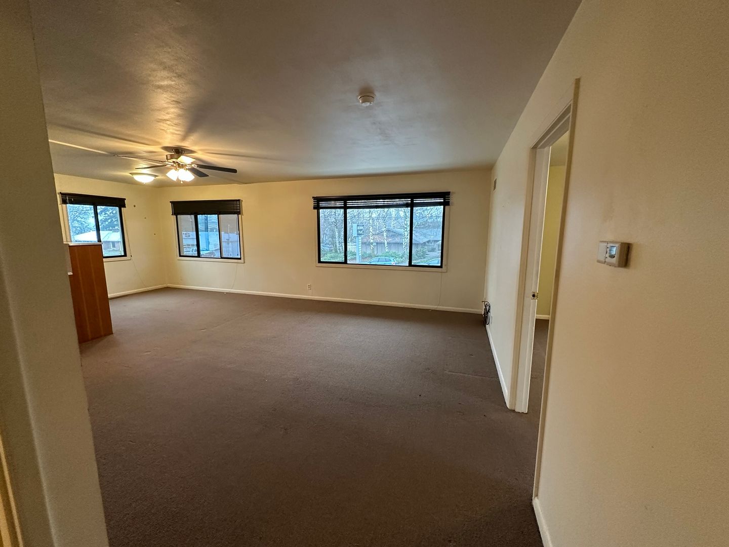 Hood River Apartment: 1808 Belmont Ave