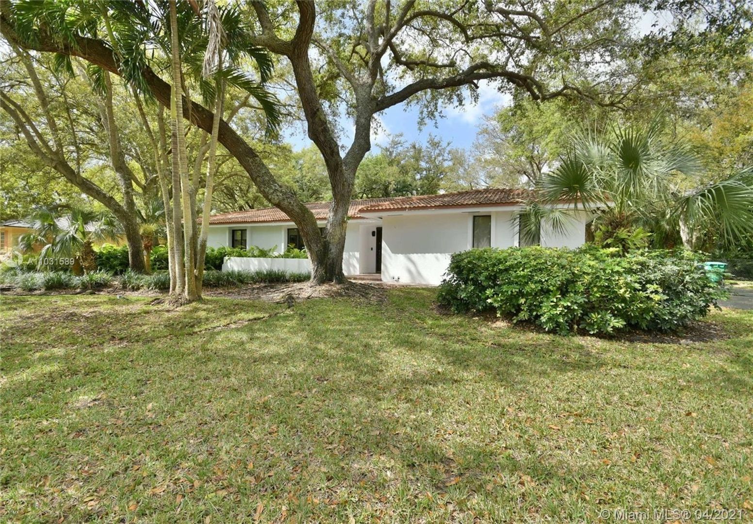 Palmetto Bay House: 16100 SW 76 Ave