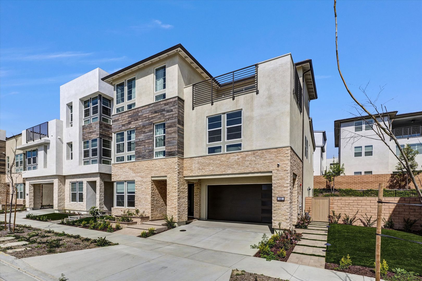 Montebello House: 418 Sycamore