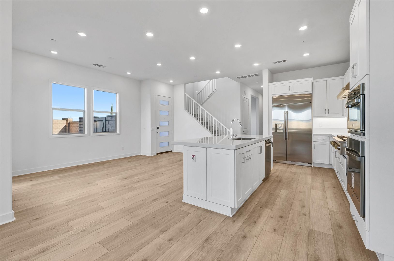 Montebello Townhome: 2058 Hollyleaf Terrace