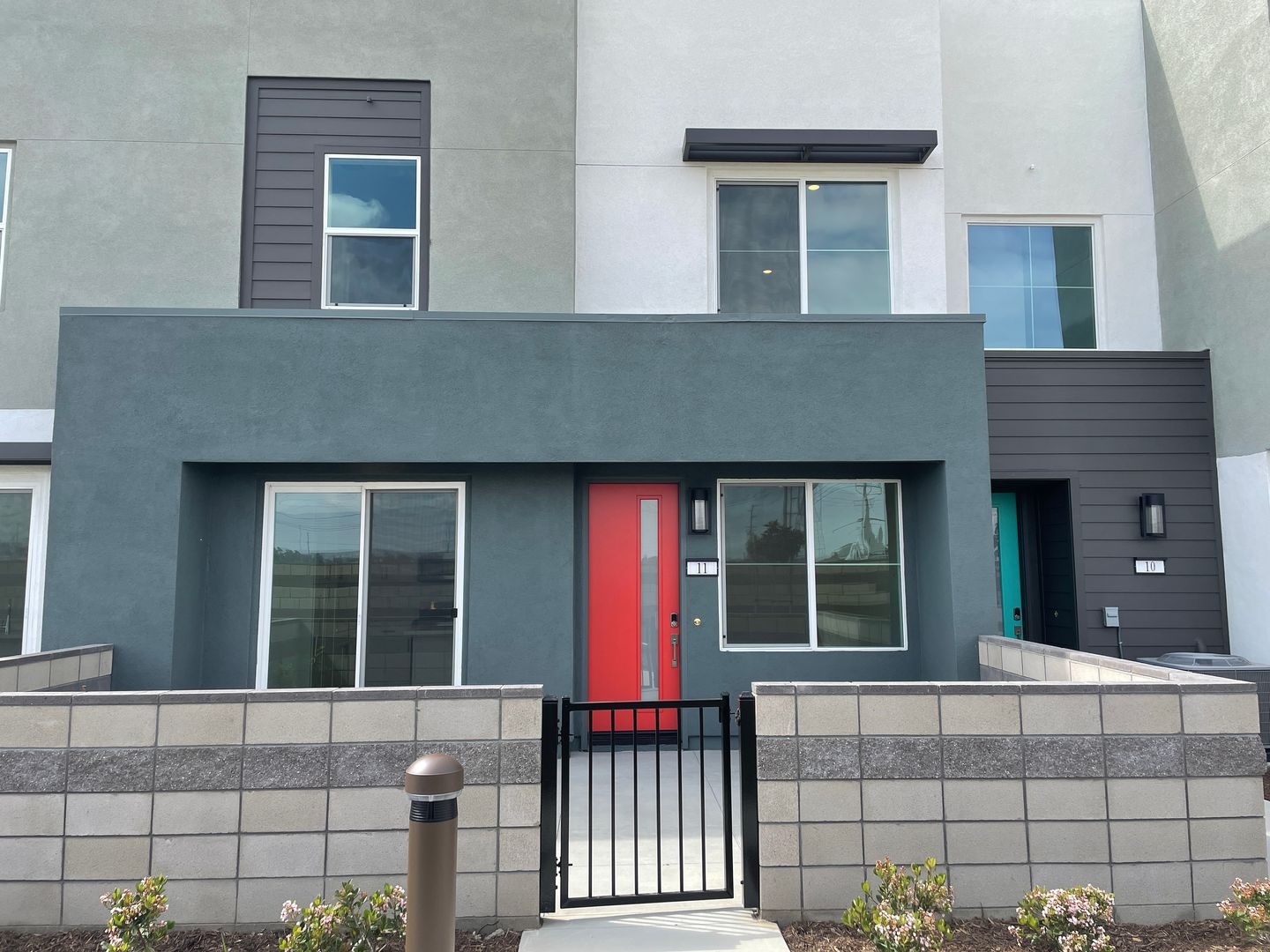 Ontario Apartment: 3620 South Allston Paseo