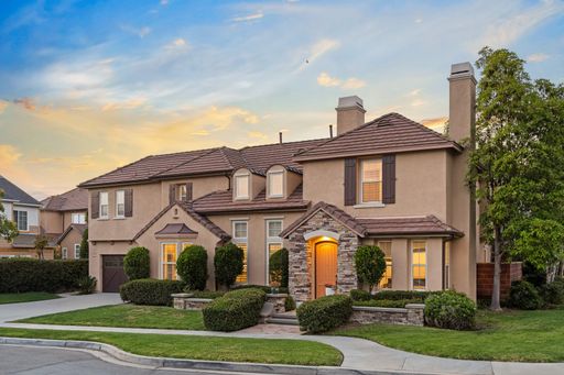 Luxurious French Country Estate in Ladera Ranch – Fully Furnished with Flexible Short-Term Lease Options!