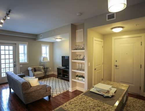 Omaha Apartment: 2211 Howard Street