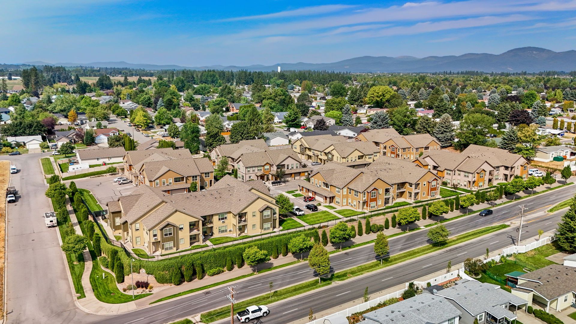 Coeur d'Alene Apartment: 4569 Driver Lane # 106