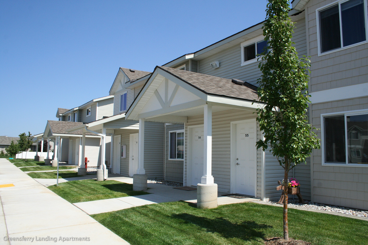 Post Falls Apartment: 875 N Tubsgate Pl.