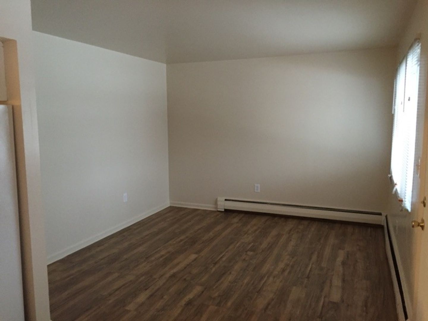 Burton Apartment: 3278 Glengary St Apt (Range 5 - 8)