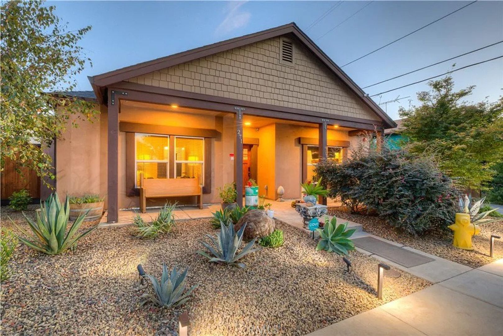 Chico House: 271 E. 9th Avenue