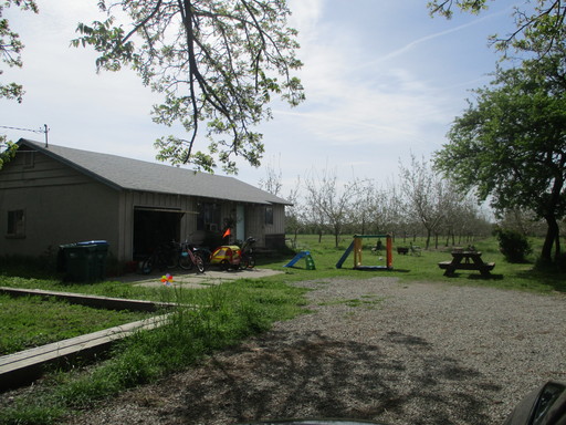 Adorable Home in Country Setting! – photo 1