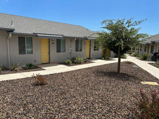 1 Bedroom unit in Paradise!!!