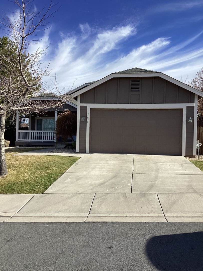 Reno House: 7698 Quarry Rock Ct