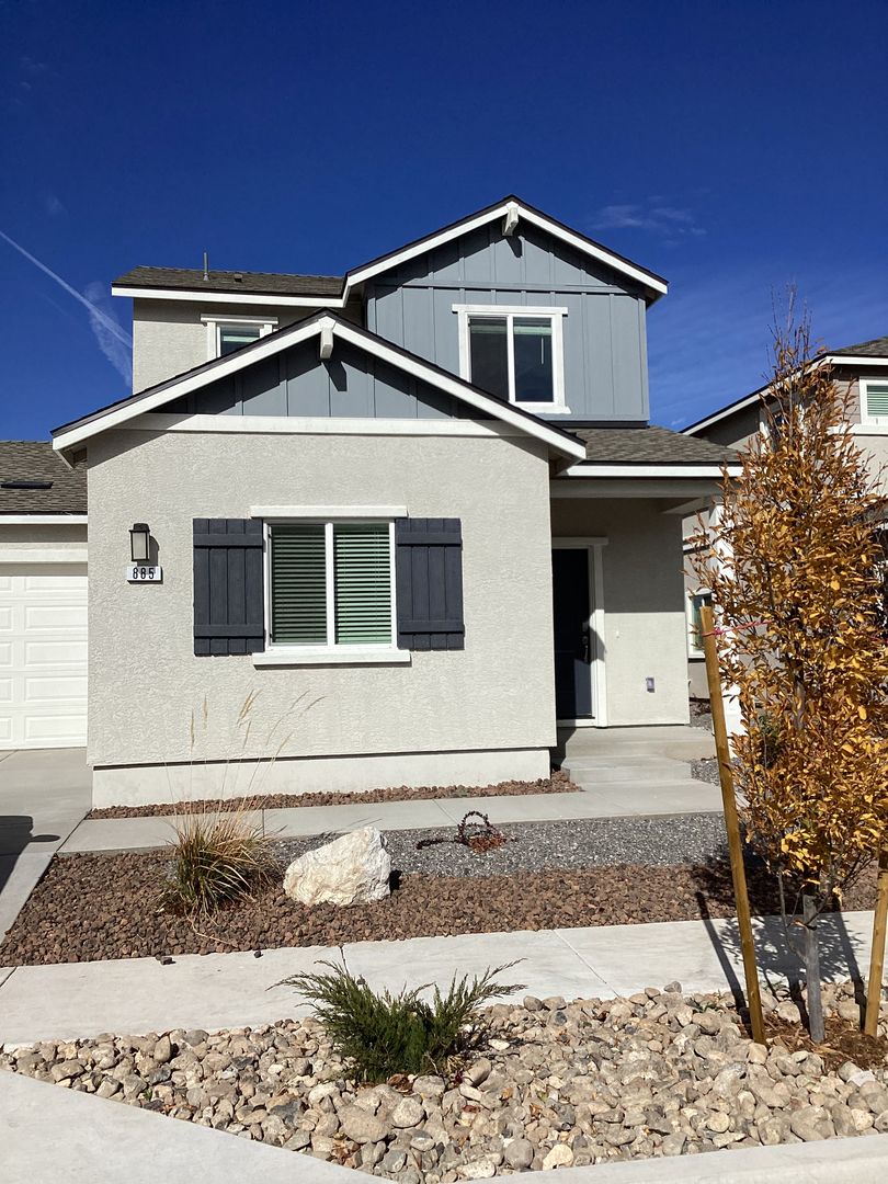 RENO House: 885 ORCHARD ROCK DR