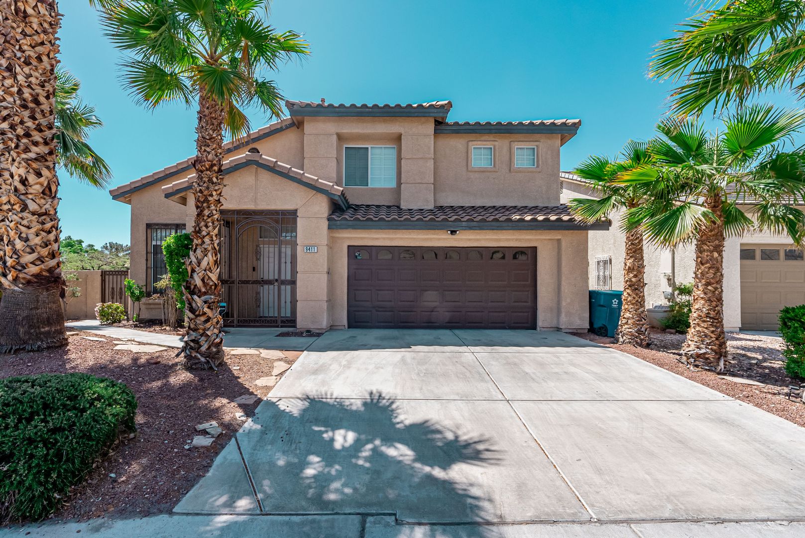 Las Vegas House: 9411 Pioneer Ave