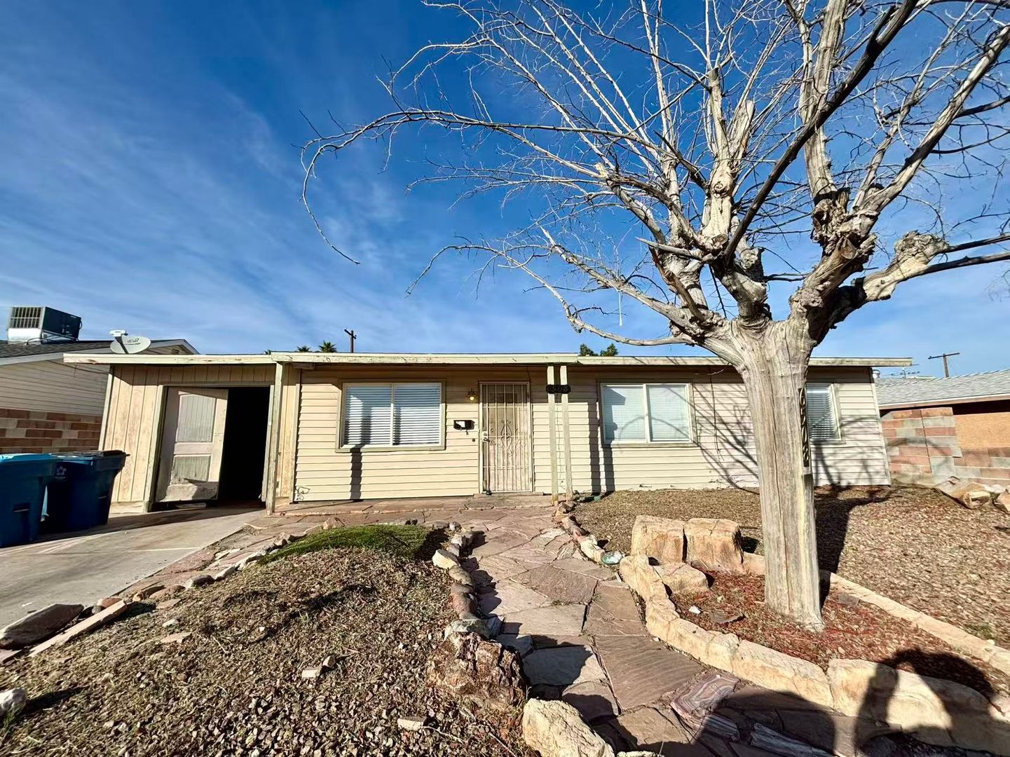 Las Vegas House: 6508 Evergreen Ave