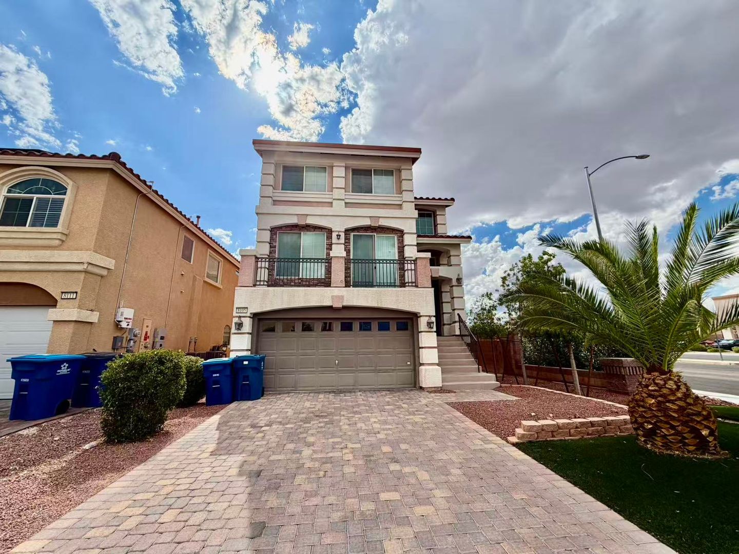 Las Vegas House: 8105 Discovery Point St