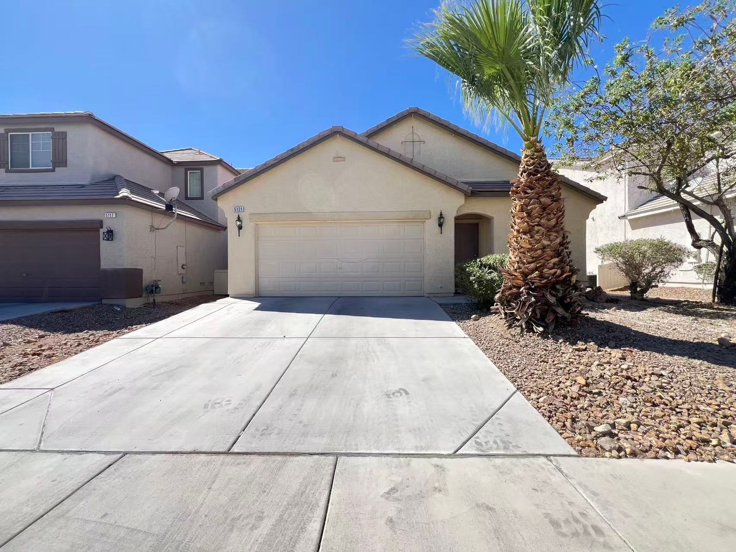 North Las Vegas House: 5121 First Sun St
