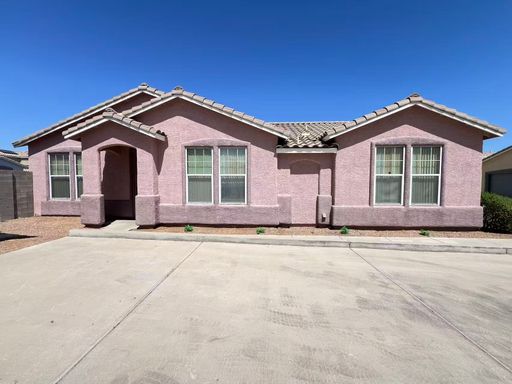 Charming single-story home – photo 1