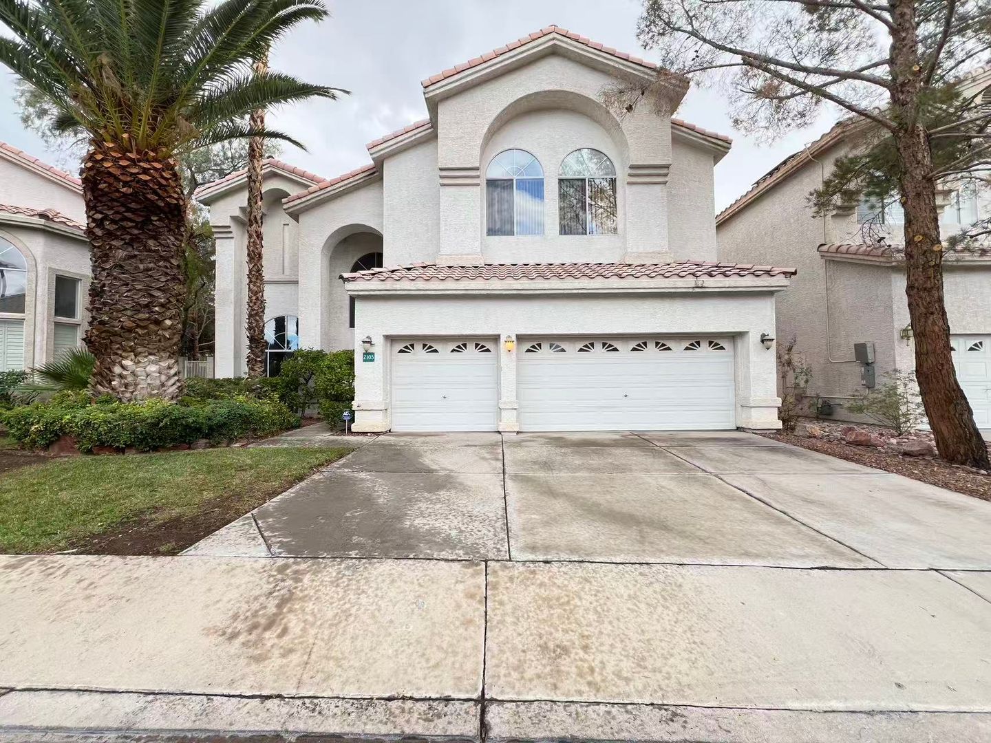 Henderson House: 2105 Eaglepath Cir