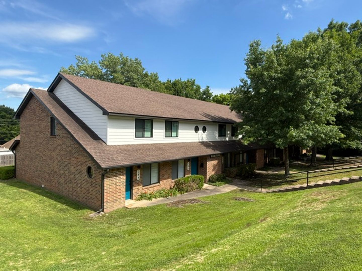 Fayetteville Apartment: 736-788 N Storer Ave