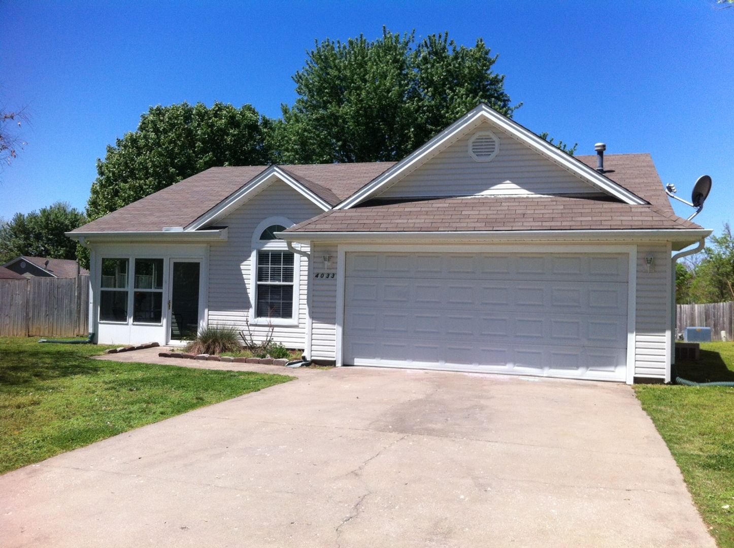 Fayetteville House: 4033 Cambray