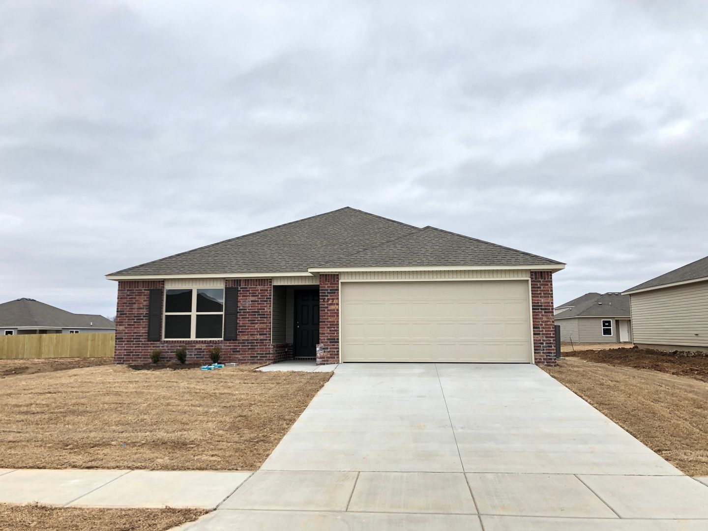 Siloam Springs House: 603 Fitchberg