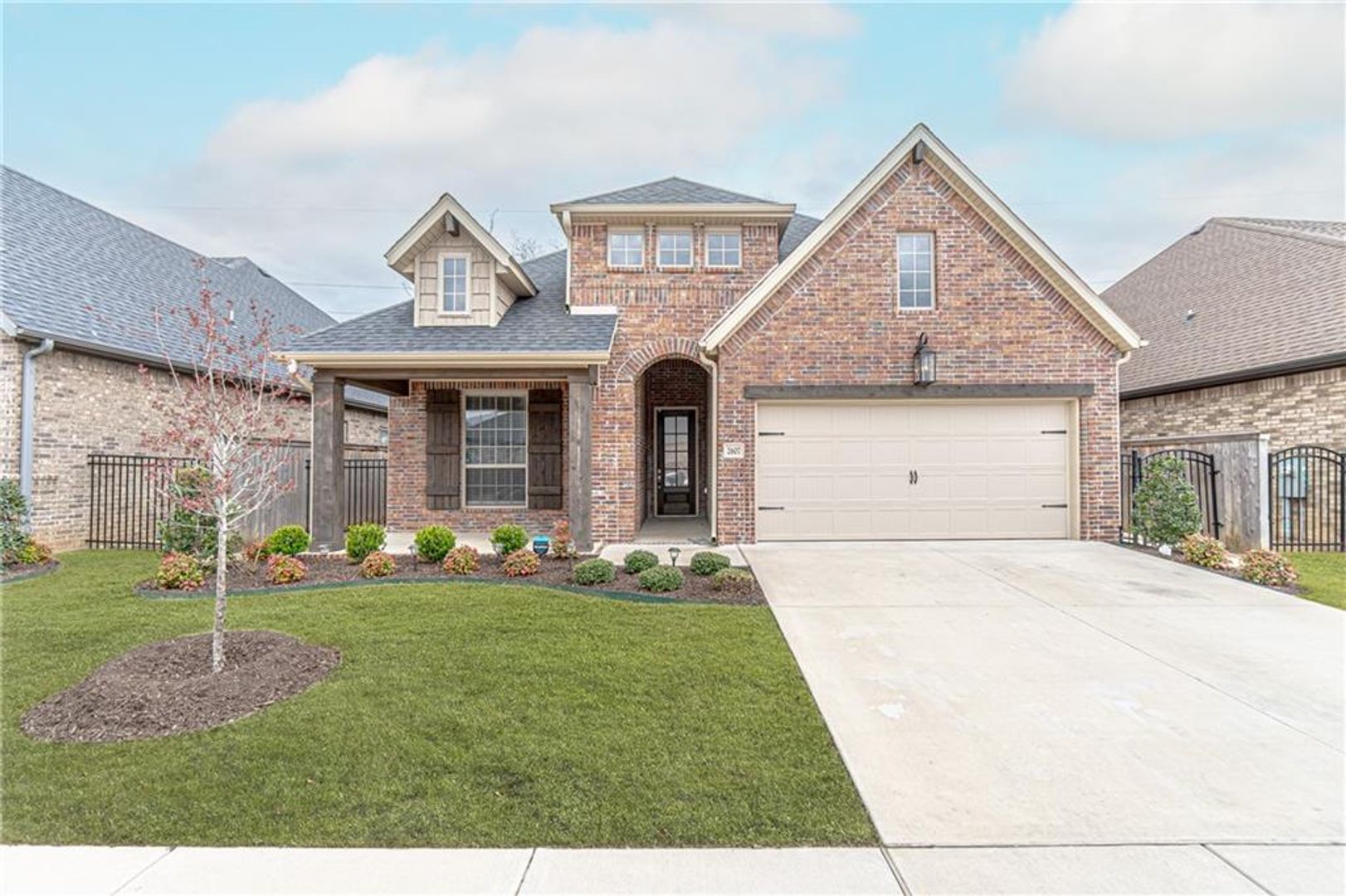 Bentonville House: 2607 Hampton Ave