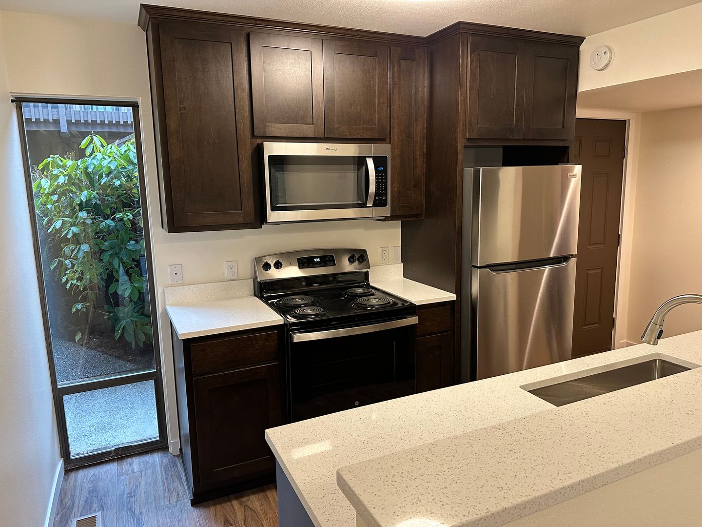 Marysville Apartment: 5705 Grove St