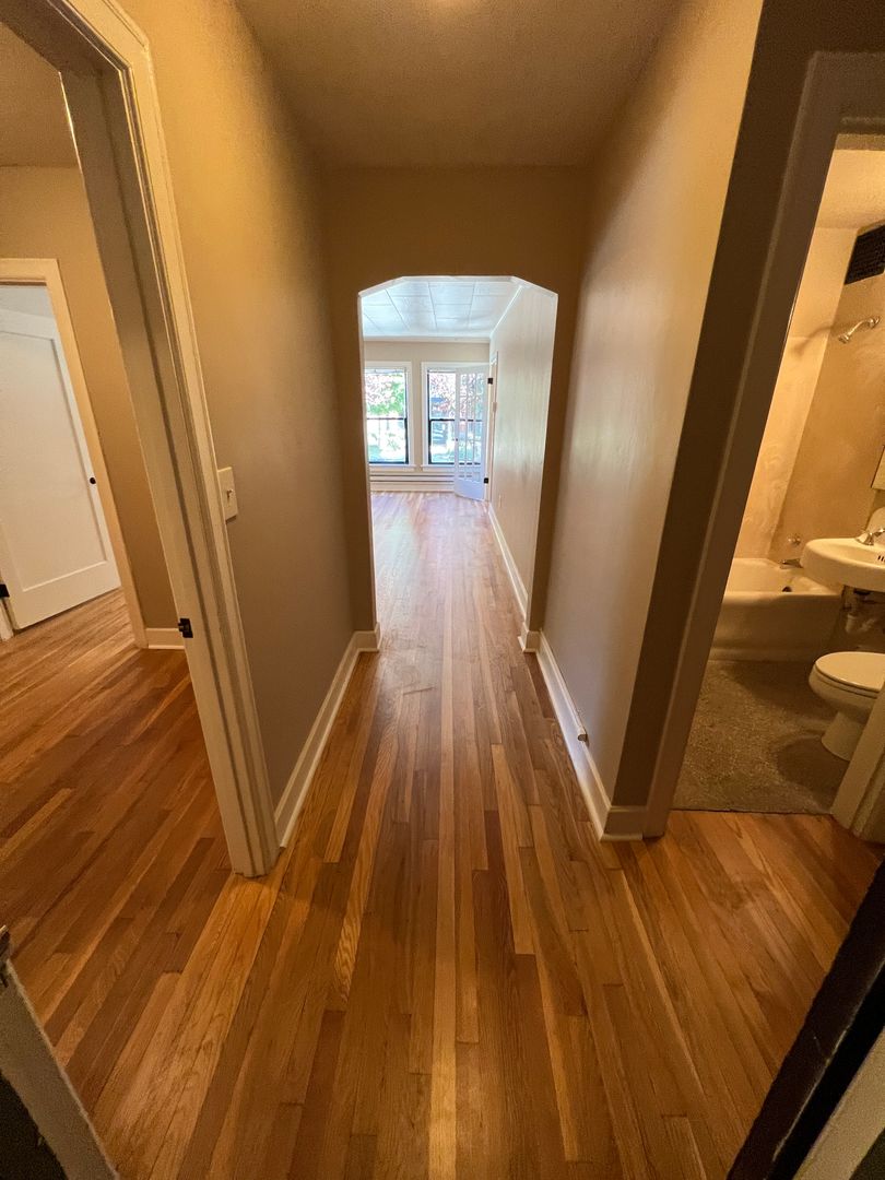 Seattle Apartment: 135 Harvard Ave E