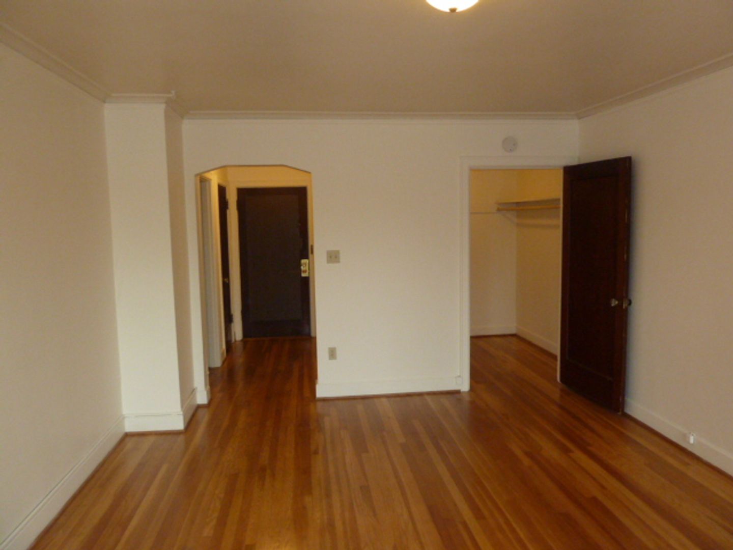 Seattle Apartment: 135 Harvard Ave E