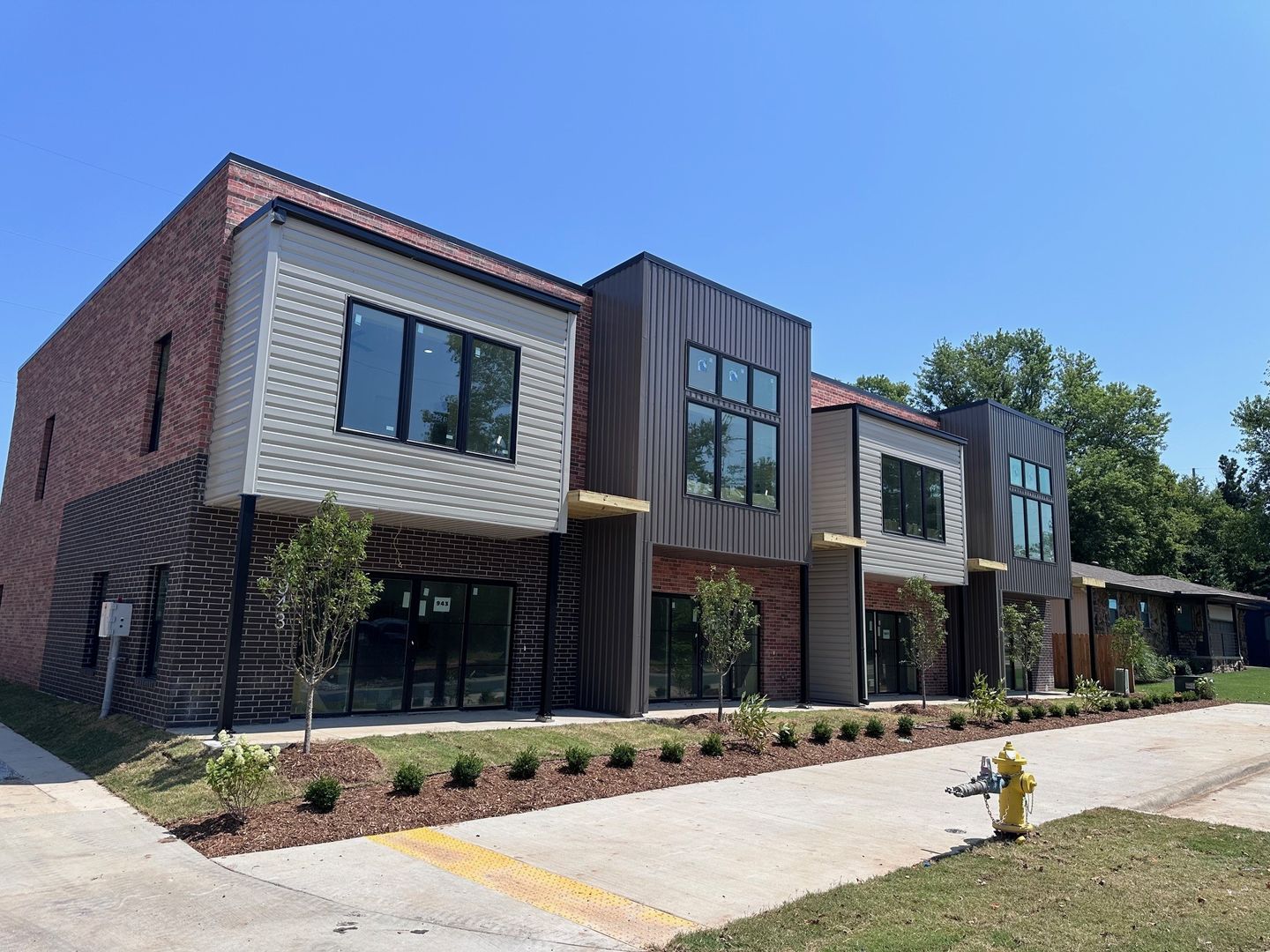 Bentonville House: 947 SE 10th Street