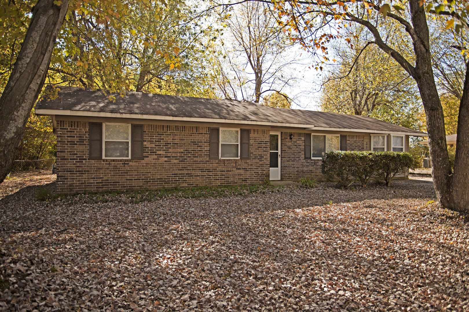 Farmington House: 311 Willow Avenue