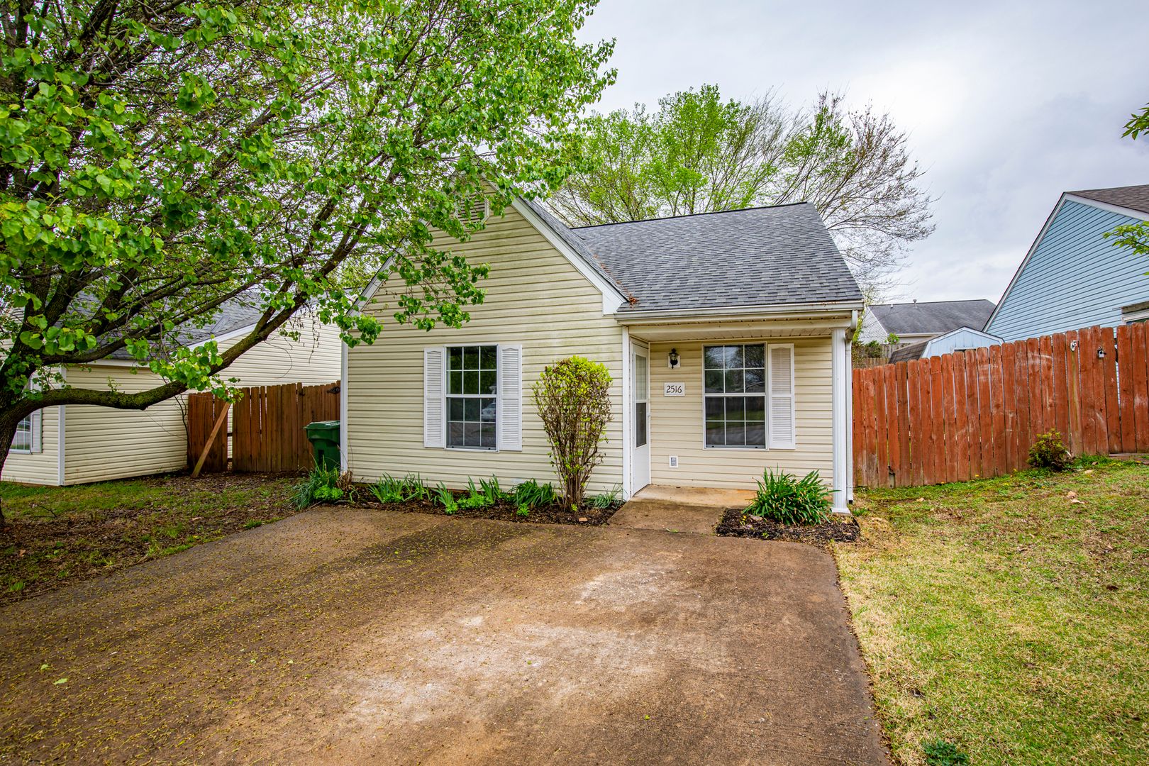 Rogers House: 2516 W. Ash Street