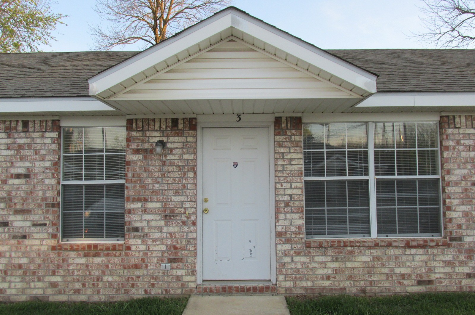 Bentonville Apartment: Yellow Brick Road LLC